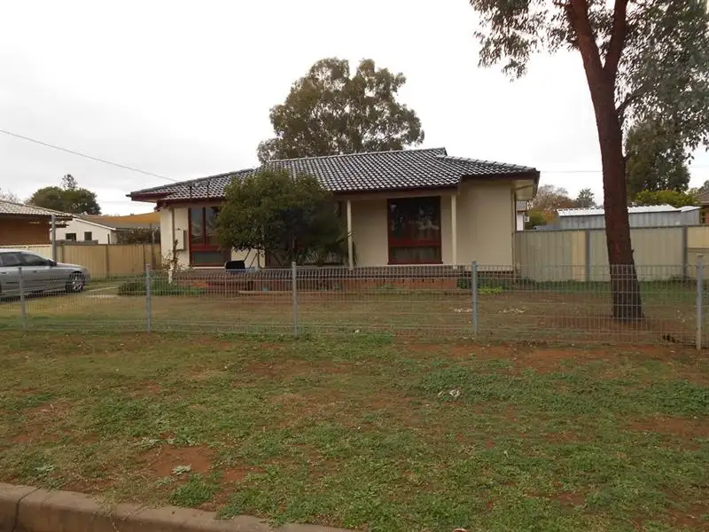 Main view of Homely house listing, 17 Sue Crescent, Tamworth NSW 2340