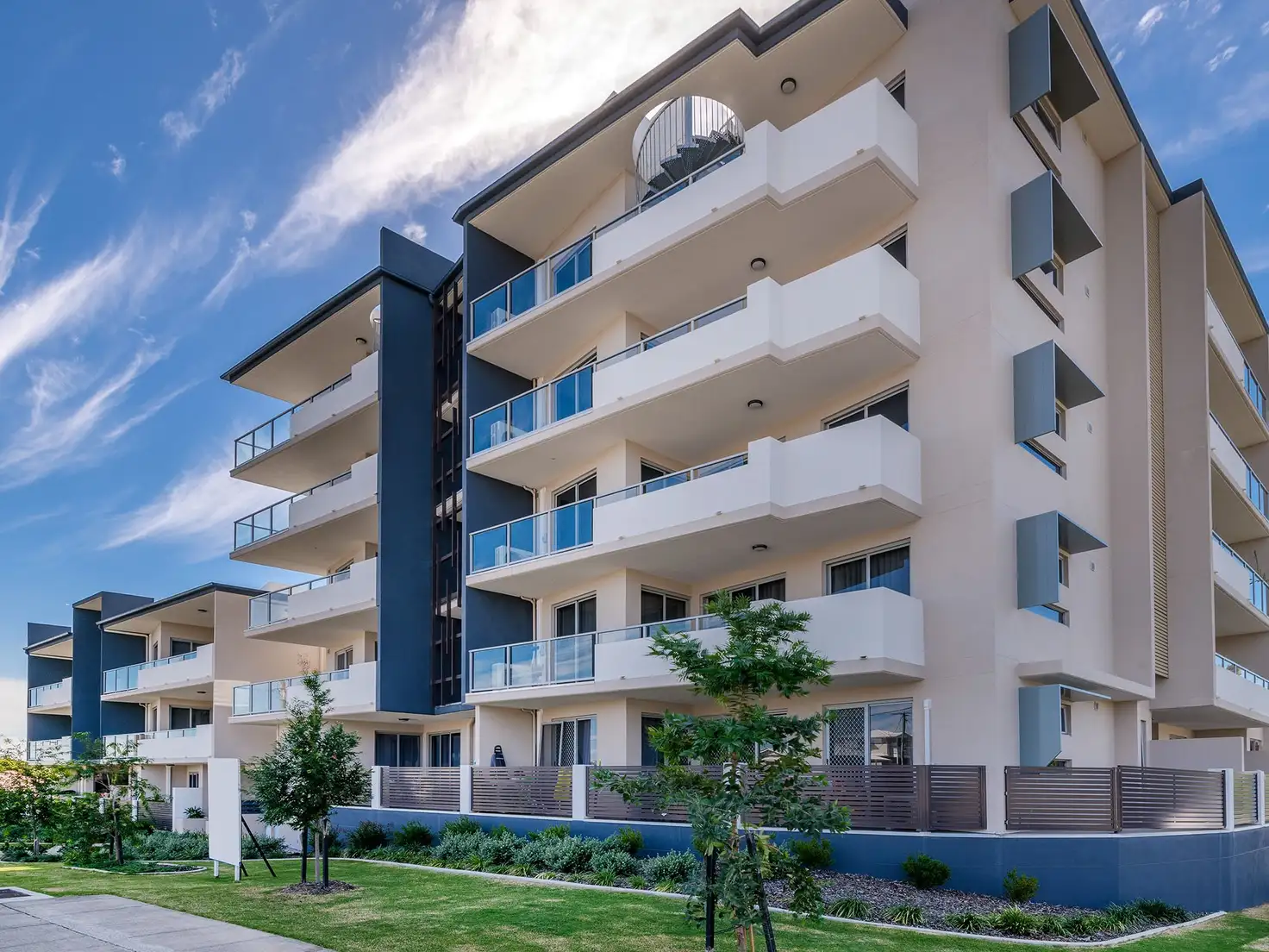 Main view of Homely apartment listing, 1/902 Logan Road, Holland Park West QLD 4121