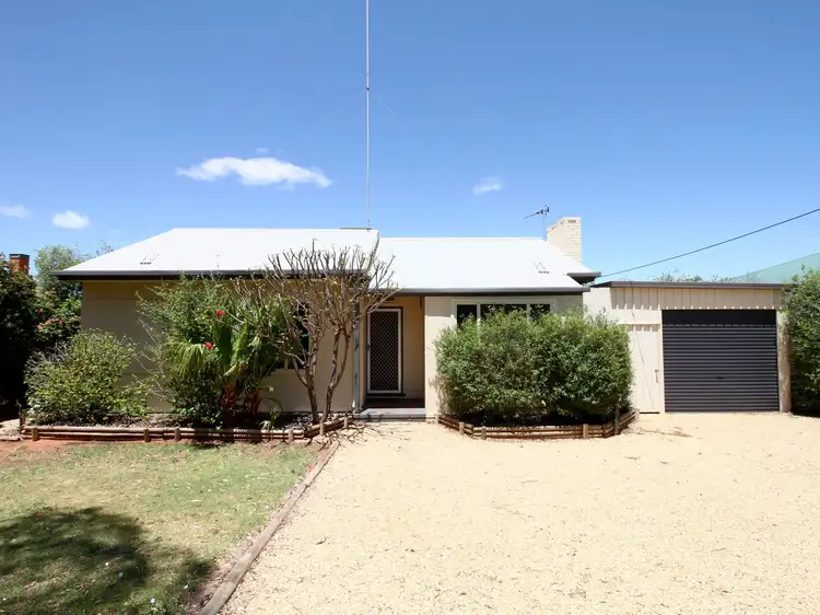 13 Dickerson Street, Barmera SA 5345