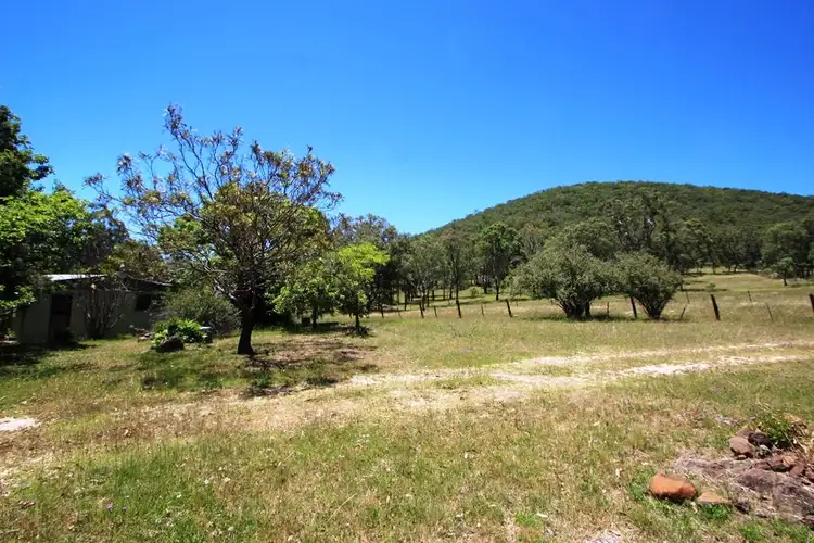 364 Blakes Road, Silverwood QLD 4370