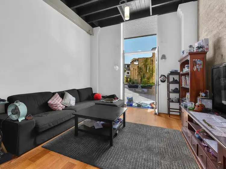 Third view of Homely apartment listing, 8/36 Vernon Terrace, Teneriffe QLD 4005
