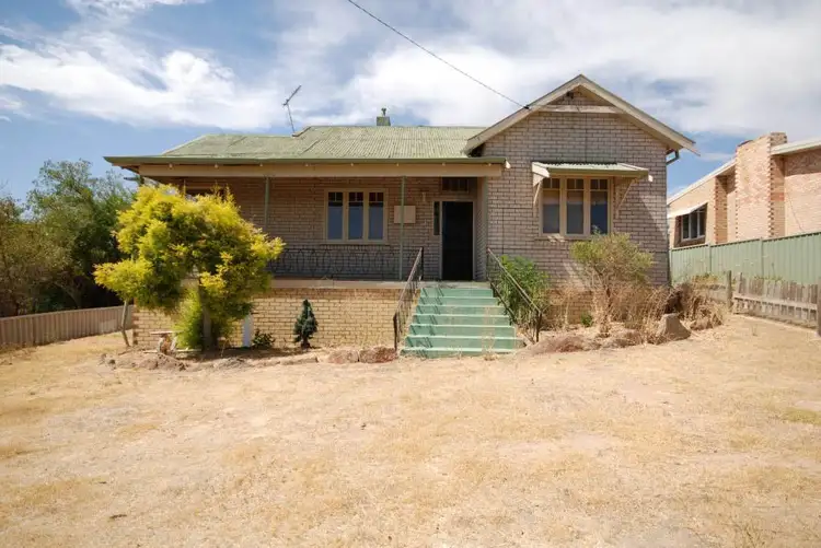 65 Williams Road, Narrogin WA 6312