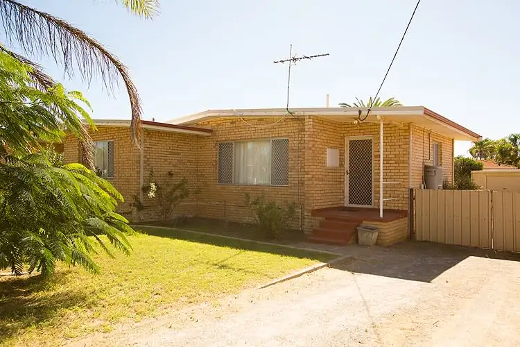 Second view of Homely house listing, 102 Kenny Crescent, Rangeway WA 6530