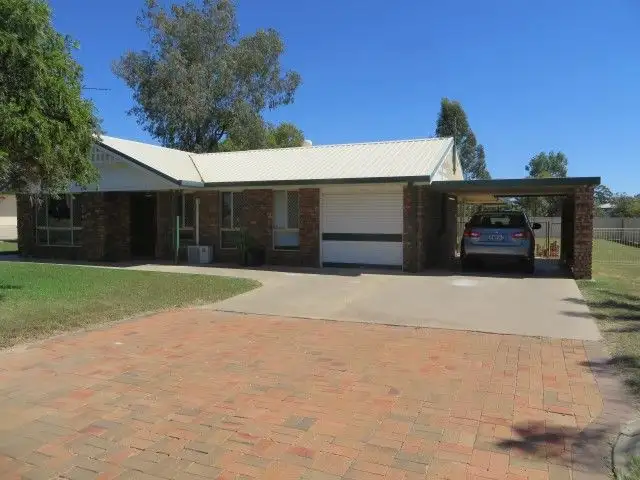 201 Charles Street, Roma QLD 4455