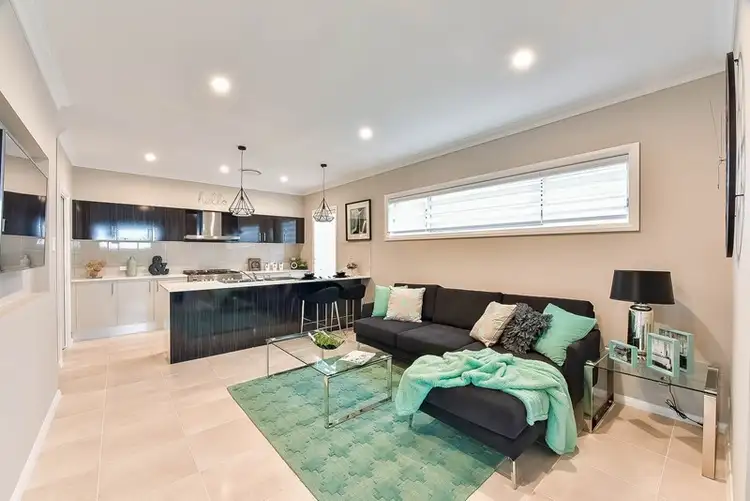 Main view of Homely house listing, 10 Easton Avenue, Spring Farm NSW 2570