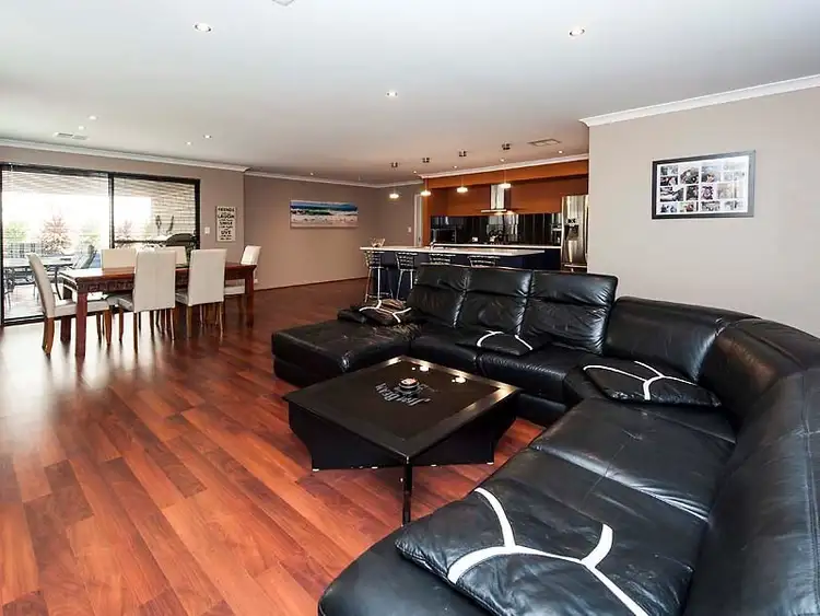 Second view of Homely house listing, 5 Bramall Terrace, Baldivis WA 6171