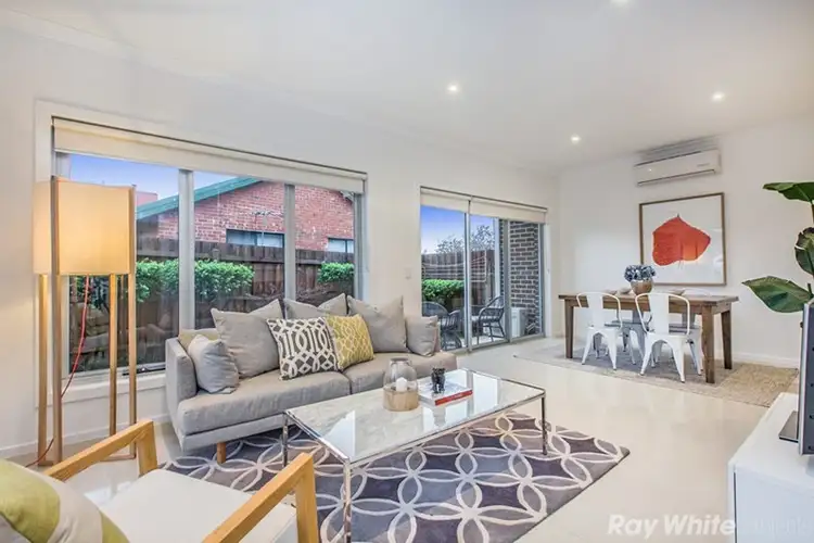 1/24 Charlton Crescent, Reservoir VIC 3073