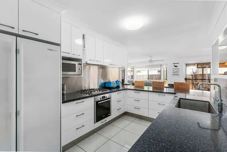 27 Erncroft Place, Rocklea QLD 4106