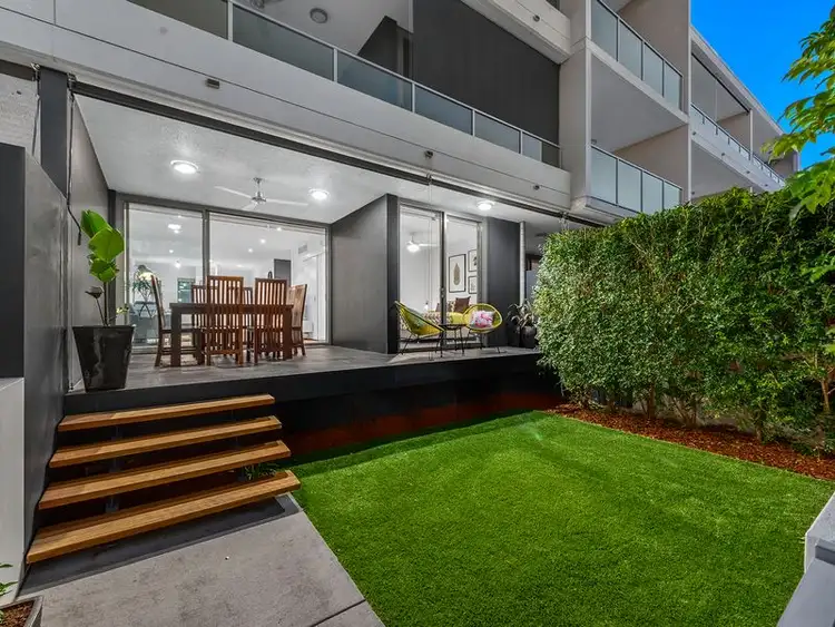5/18 Riverbend Place, Bulimba QLD 4171