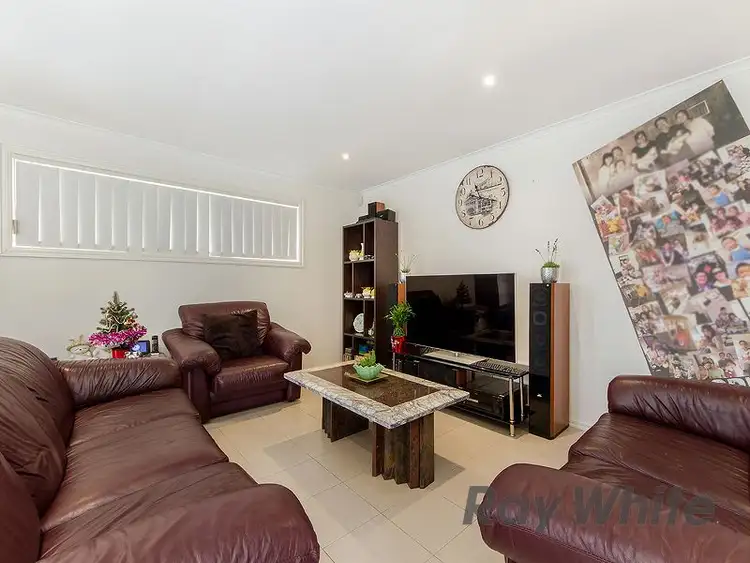 Second view of Homely unit listing, 2/1 Station Avenue, St Albans VIC 3021