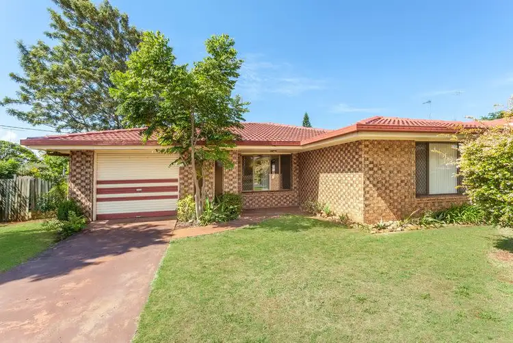 15 Damian Crescent, Kearneys Spring QLD 4350