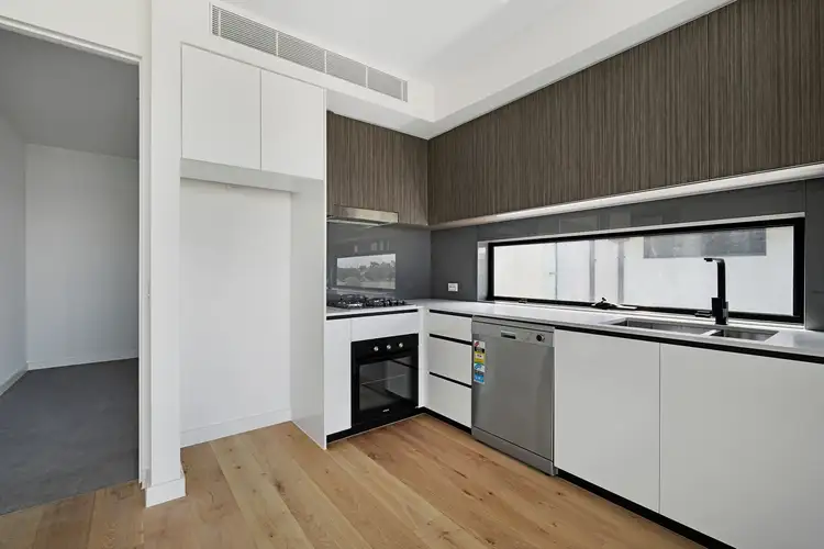 Fourth view of Homely apartment listing, 6/108 Albert Street, Preston VIC 3072