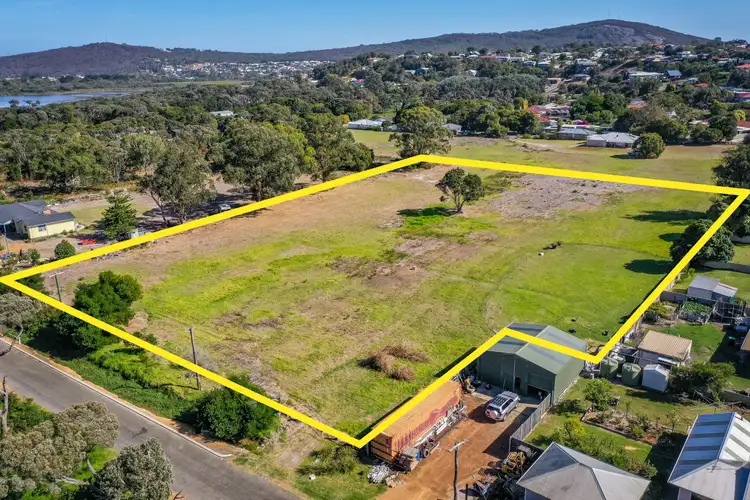 6 Loftie Street, Seppings WA 6330