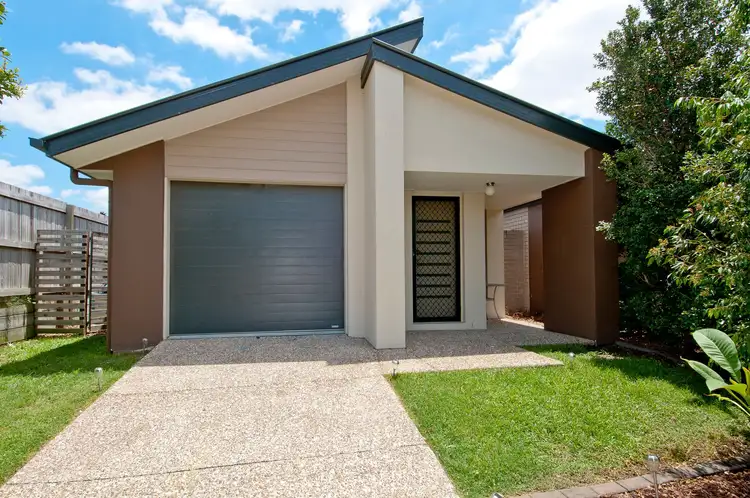 Second view of Homely house listing, 2/13 Oakvale Avenue, Holmview QLD 4207