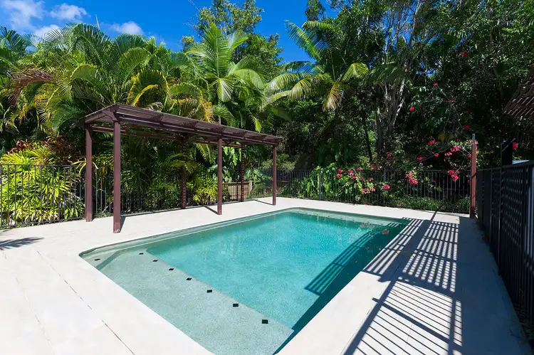 16-18 Finlay Crescent, Oak Beach QLD 4877