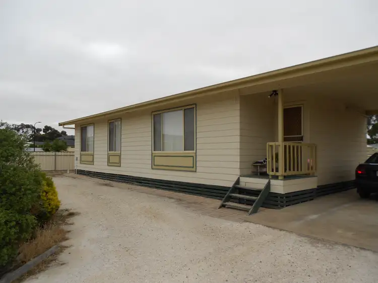 Second view of Homely house listing, 1 Beryl Court, Bordertown SA 5268