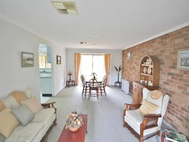 Seventh view of Homely house listing, 40 Pineview Circuit, Young NSW 2594