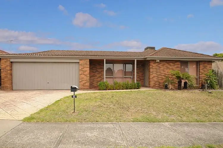 3 Rowellyn Avenue, Carrum Downs VIC 3201