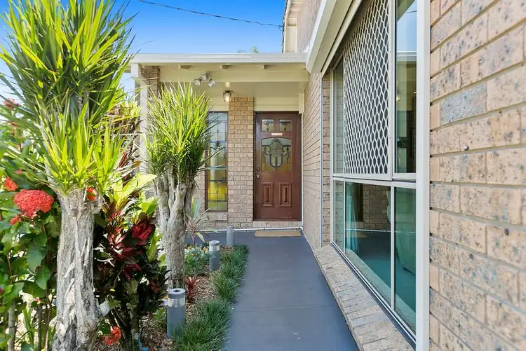 7 Grimes Court, Springwood QLD 4127