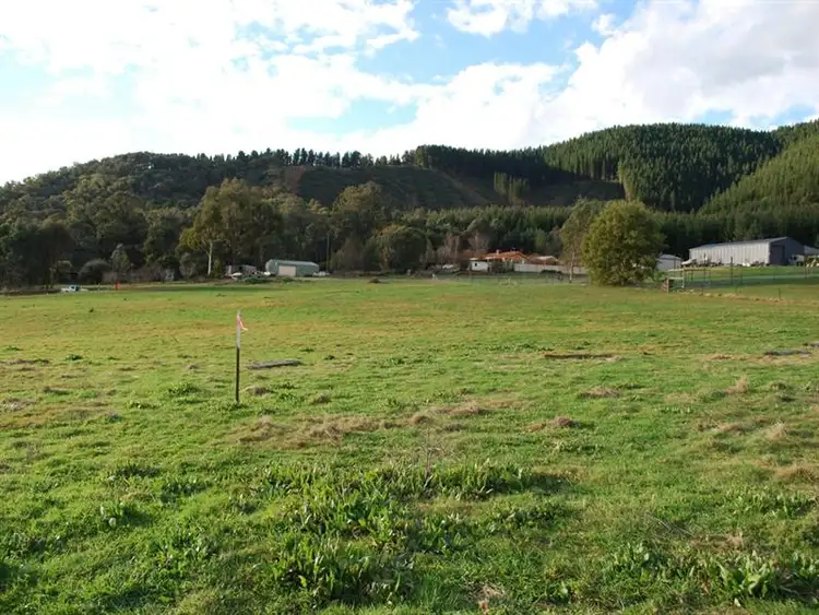 Sixth view of Homely land listing, LOT 7 LUCKNOW Court, Myrtleford VIC 3737