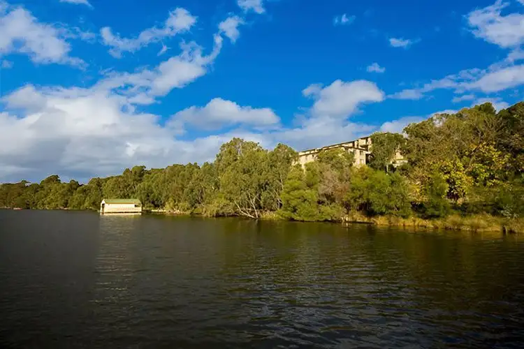 Unit 15/2 Brighton Road, Rivervale WA 6103