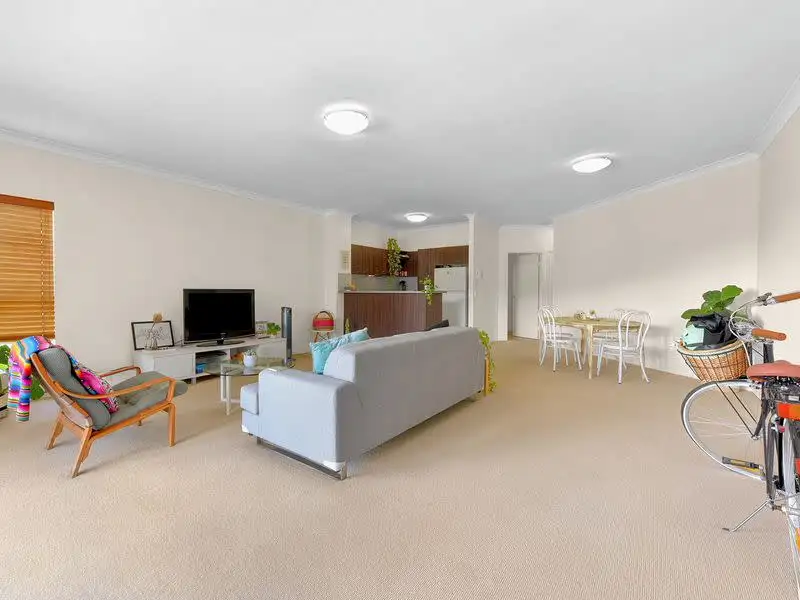 Main view of Homely apartment listing, 7/35 Beeston Street, Teneriffe QLD 4005