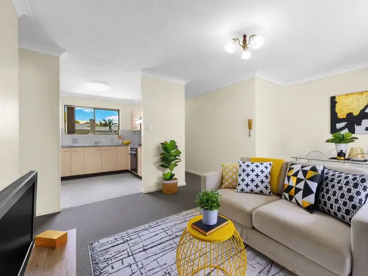 Second view of Homely unit listing, 4/5 Silva Street, Ascot QLD 4007