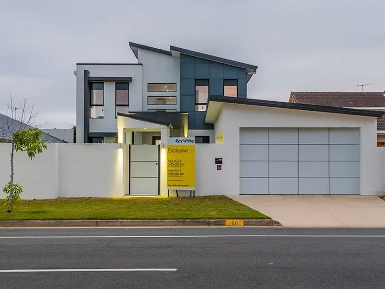 Fourth view of Homely house listing, 20 Boomerang Crescent, Sorrento QLD 4217