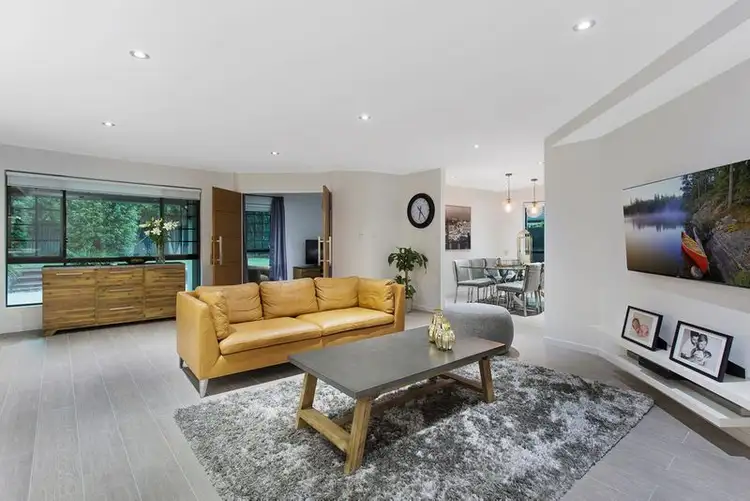 Seventh view of Homely house listing, 9 Kenilworth Place, Carindale QLD 4152
