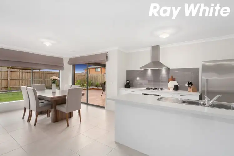 Sixth view of Homely house listing, 33 Joanne Way, Officer VIC 3809