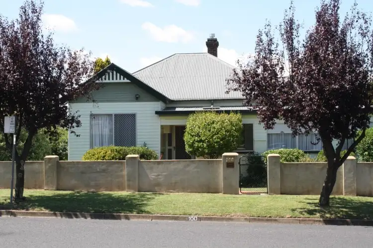 100 Taylor Street, Glen Innes NSW 2370
