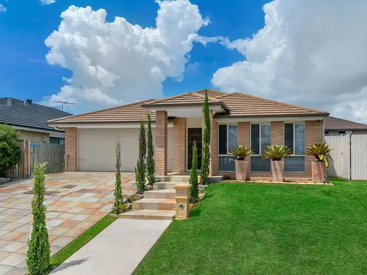 15 Schukow Court, Warner QLD 4500