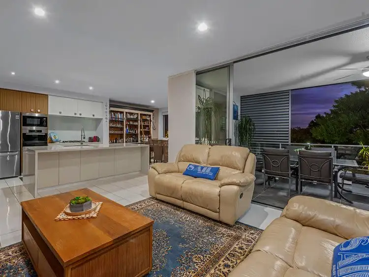 Fifth view of Homely apartment listing, 34/44 Addison Avenue, Bulimba QLD 4171