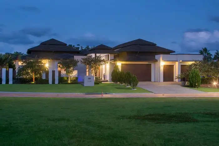 2288 Banksia Lakes Drive, Sanctuary Cove QLD 4212