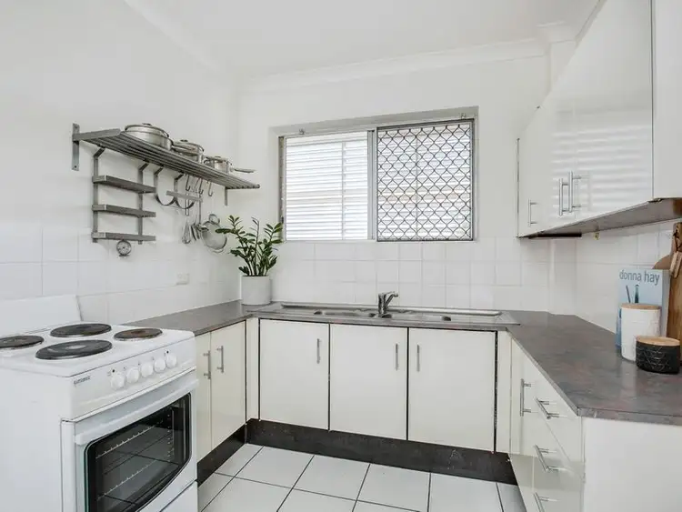 Sixth view of Homely unit listing, 6/19 Weston Street, Coorparoo QLD 4151