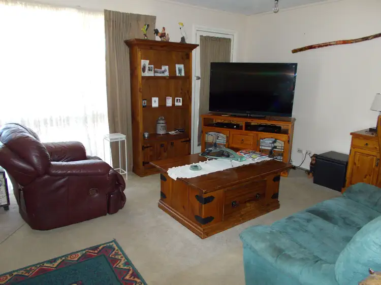 Third view of Homely house listing, 6 Western Drive, Bordertown SA 5268