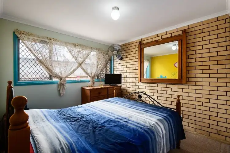 Fifth view of Homely villa listing, 6/107 Landsborough Parade, Golden Beach QLD 4551