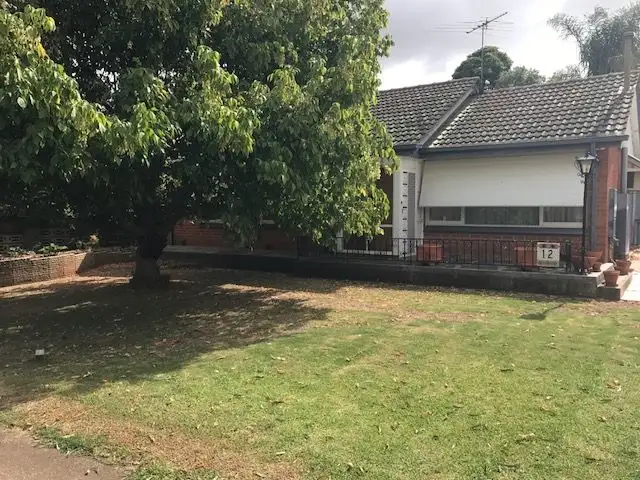 12 Neville Street, Northfield SA 5085