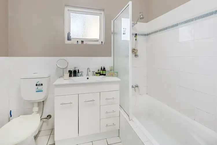 Fifth view of Homely unit listing, 2/270 Annerley Road, Annerley QLD 4103