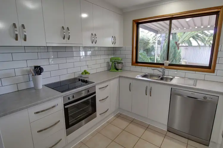 Fifth view of Homely house listing, 17 Laffer Street, Loxton SA 5333