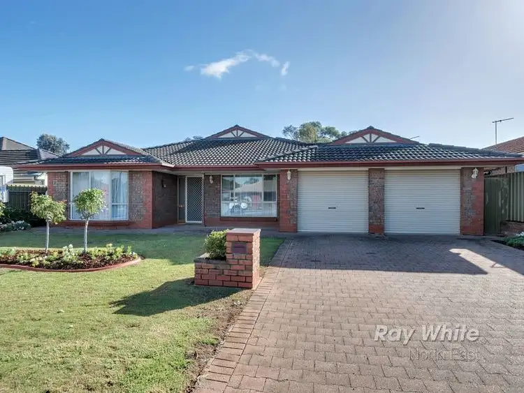 11 Cobby Drive, Modbury Heights SA 5092