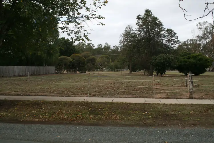 8 Church Street, Rochester VIC 3561
