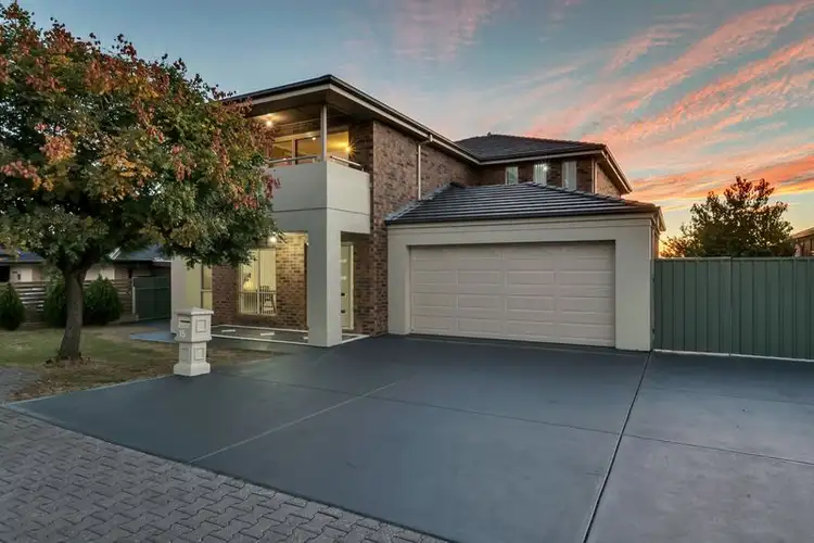 15 The Circuit, Walkley Heights SA 5098