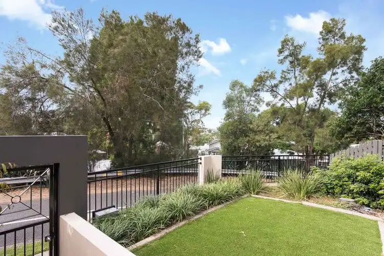 Second view of Homely unit listing, 4/70 Norman Crescent, Norman Park QLD 4170