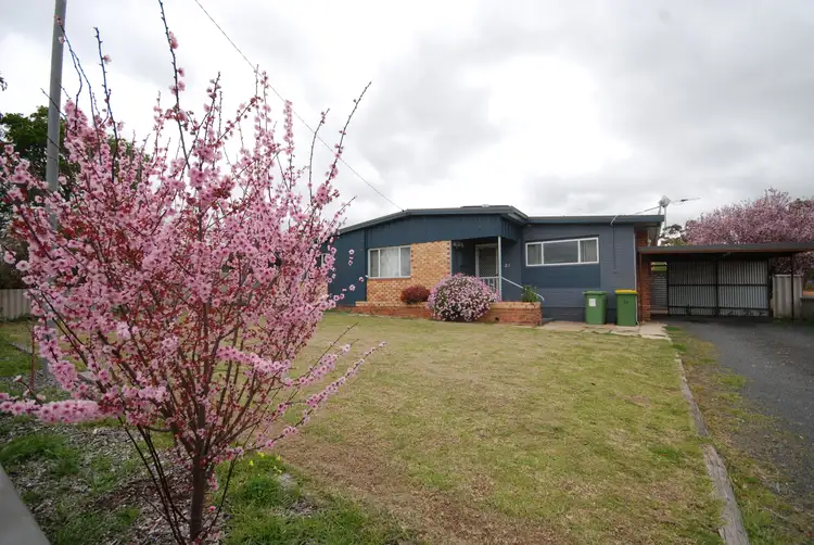 21 May Street, Narrogin WA 6312