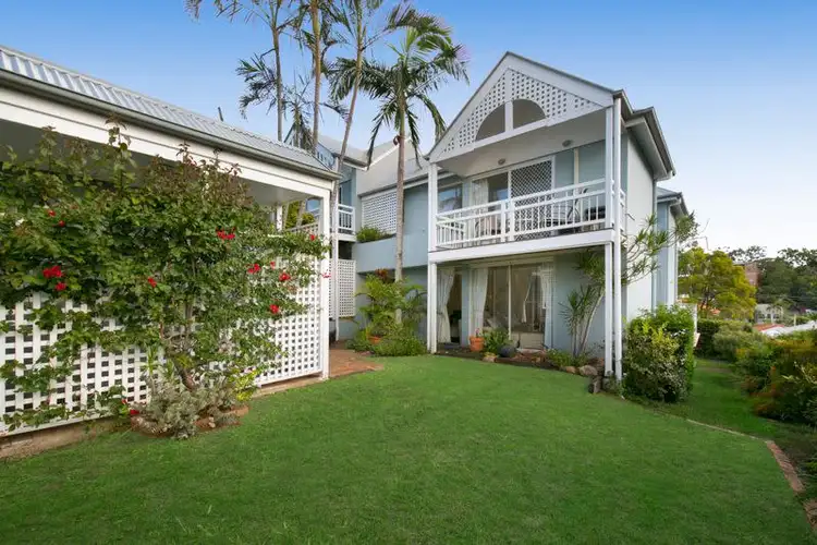 1/17 Armadale Street, St Lucia QLD 4067