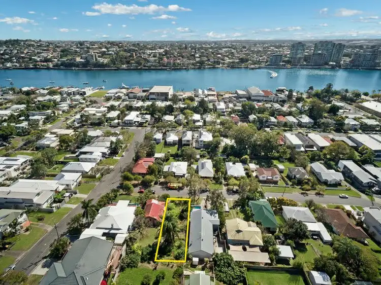 42 Shakespeare Street, Bulimba QLD 4171