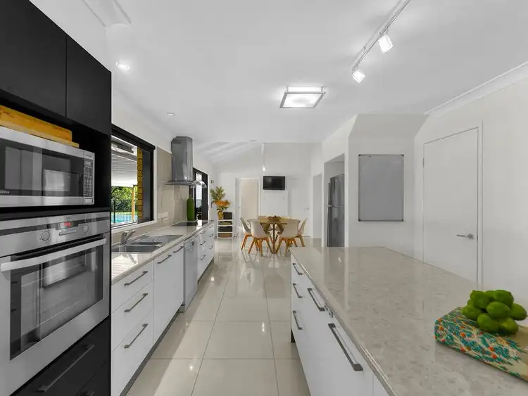 Third view of Homely house listing, 5 Carroo Court, Albany Creek QLD 4035