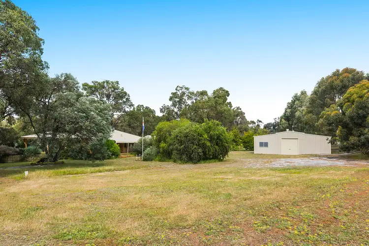 158 Devon Way, Lower Chittering WA 6084