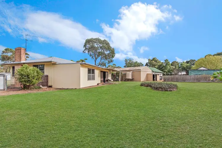 Sixth view of Homely house listing, 2 Boorook Street, Mortlake VIC 3272